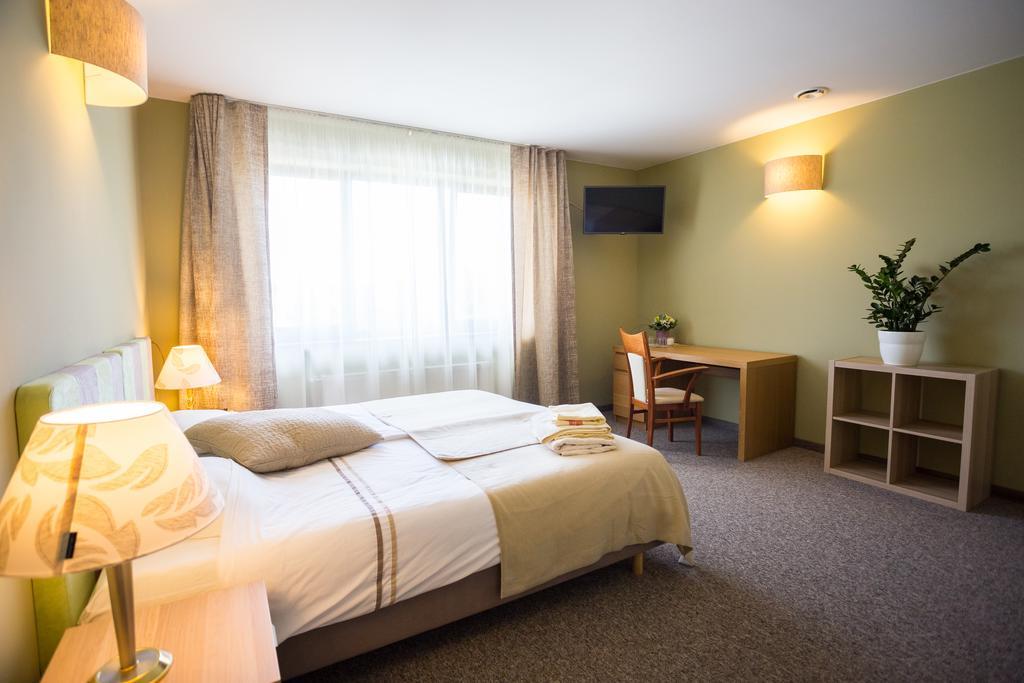 Hotel Irbeni Brivkalni Exteriér fotografie